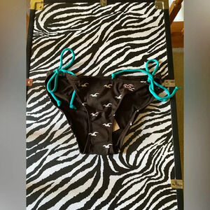 Hollister bikini bottoms, new with tags